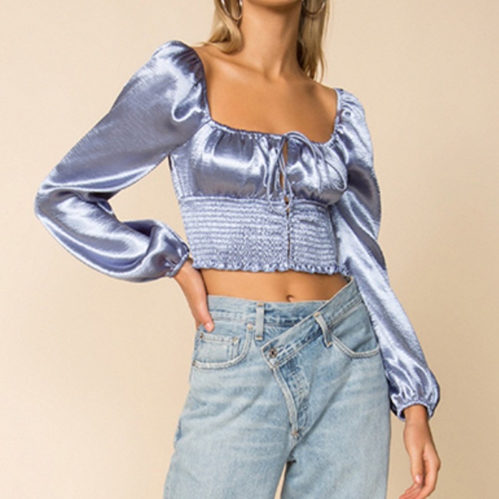 LS Crop Top - Picture 4 of 4